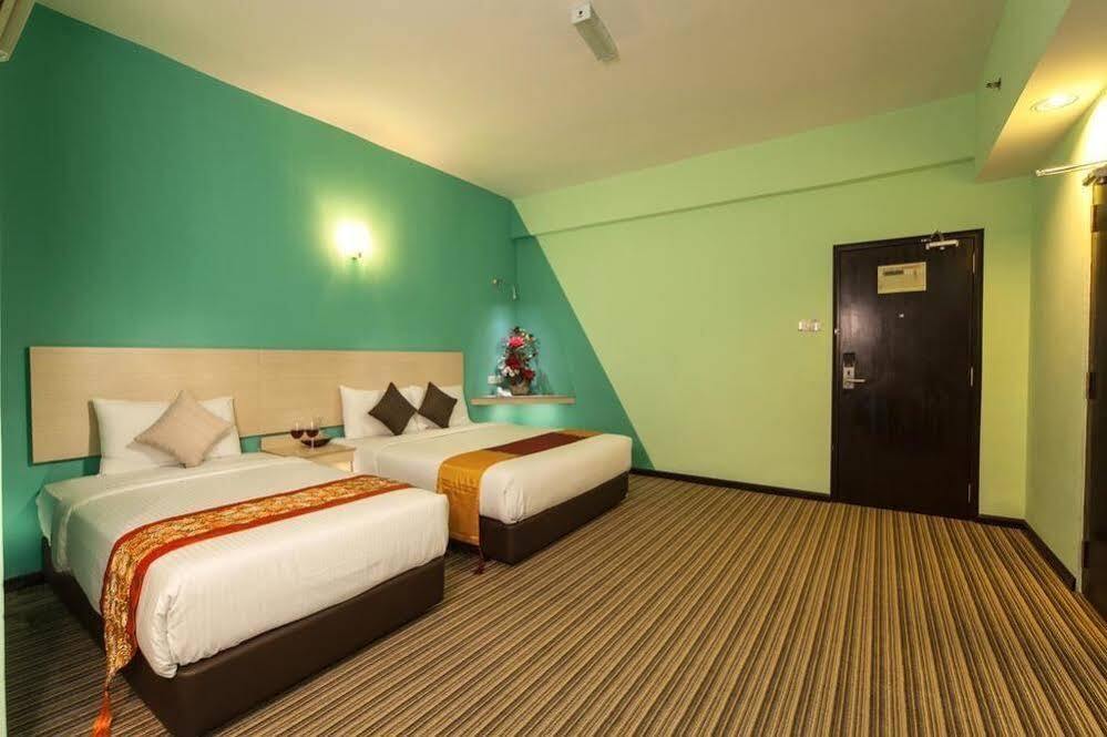 Thy Executive Hotel Johor Bahru Eksteriør bilde