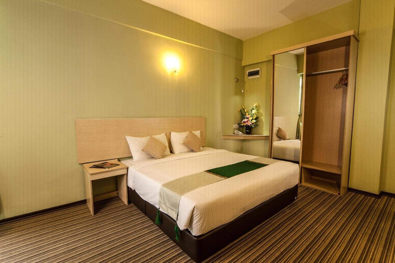 Thy Executive Hotel Johor Bahru Eksteriør bilde